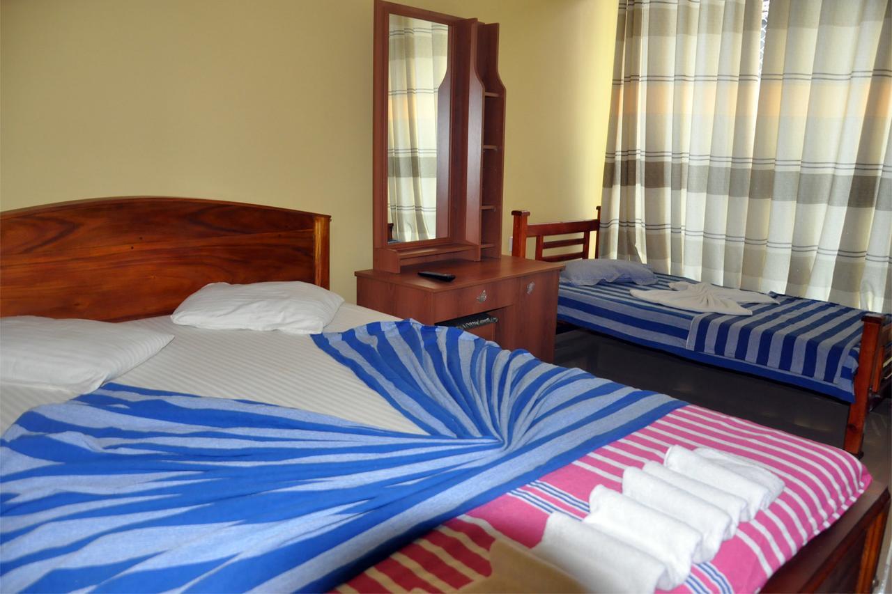 Hotel Pearl Gate Chilaw Exterior foto