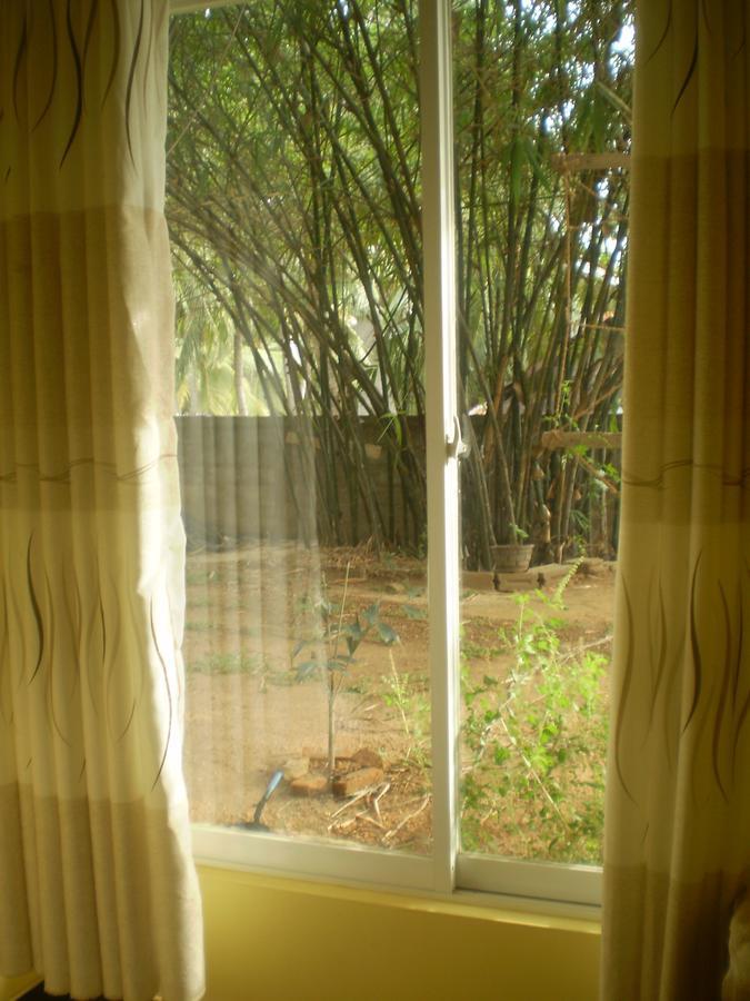 Hotel Pearl Gate Chilaw Exterior foto